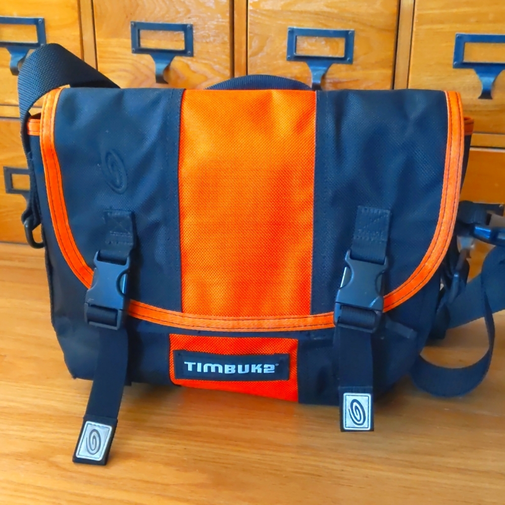 Timbuk2 Orange messenger bag